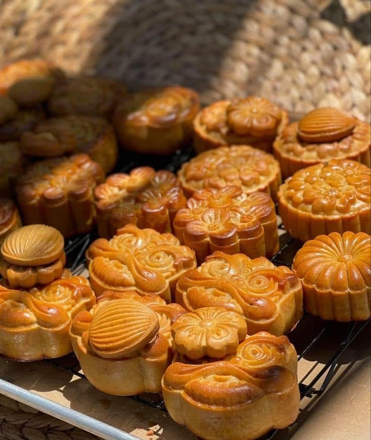 Bộ sưu tập bánh Trung thu mini nhiều hoa văn